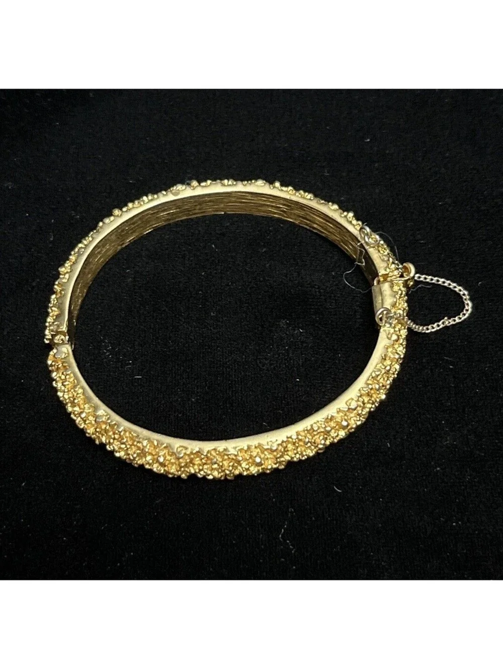 Vintage Signed Crown Trifari Gold Tone Bangle Bracelet Textured  Style